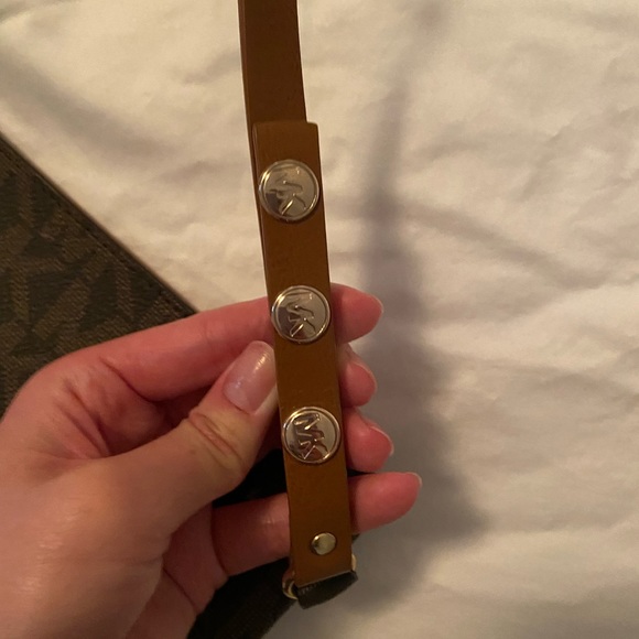 Fanny pack - Picture 4 of 4